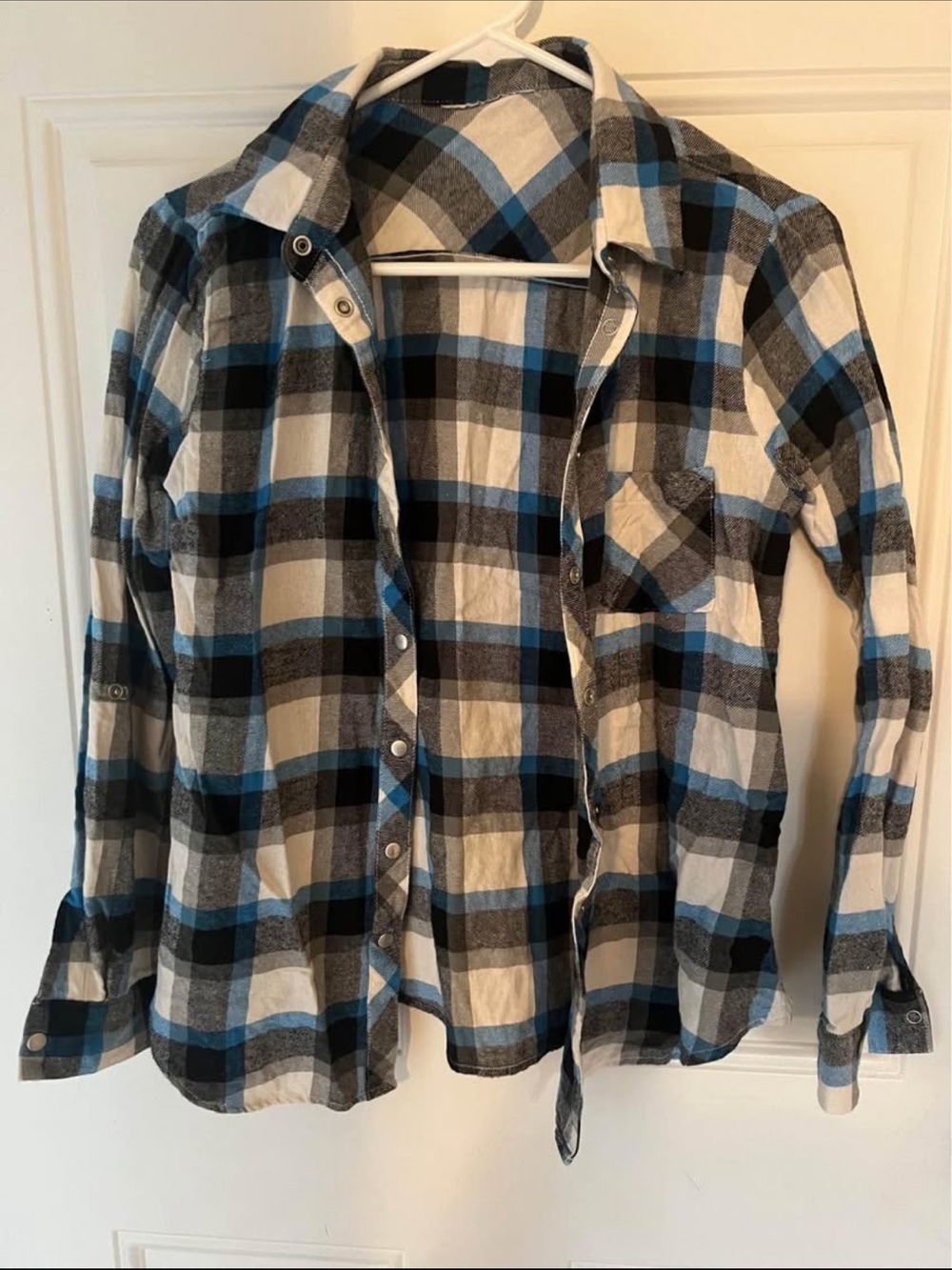Flannel/Plaid Button Up
